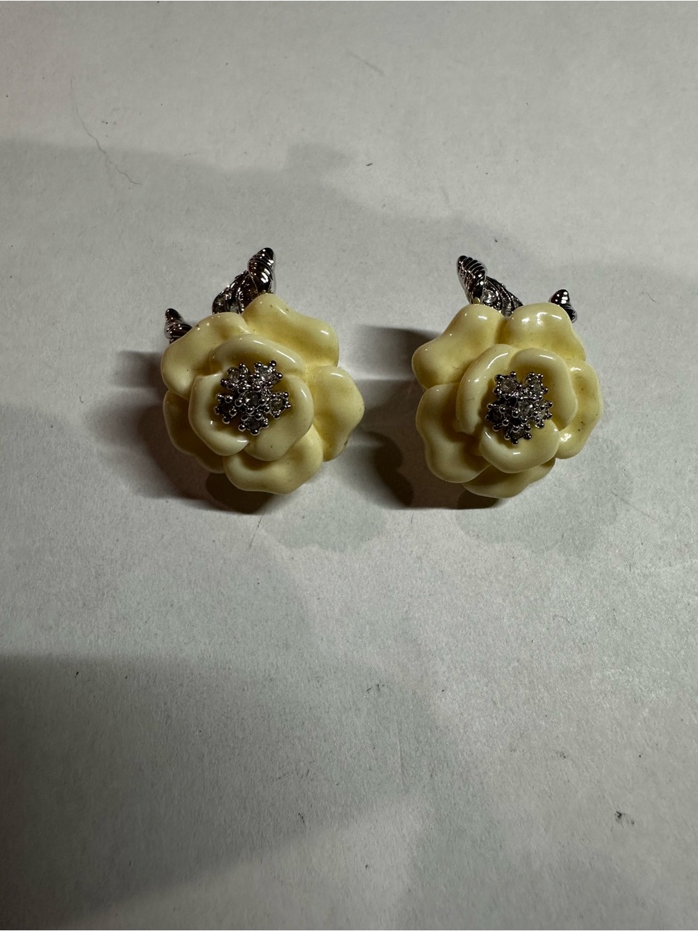 Nolan Miller Vintage Cream Resin Rose Flower Rhinestone Clip Earrings